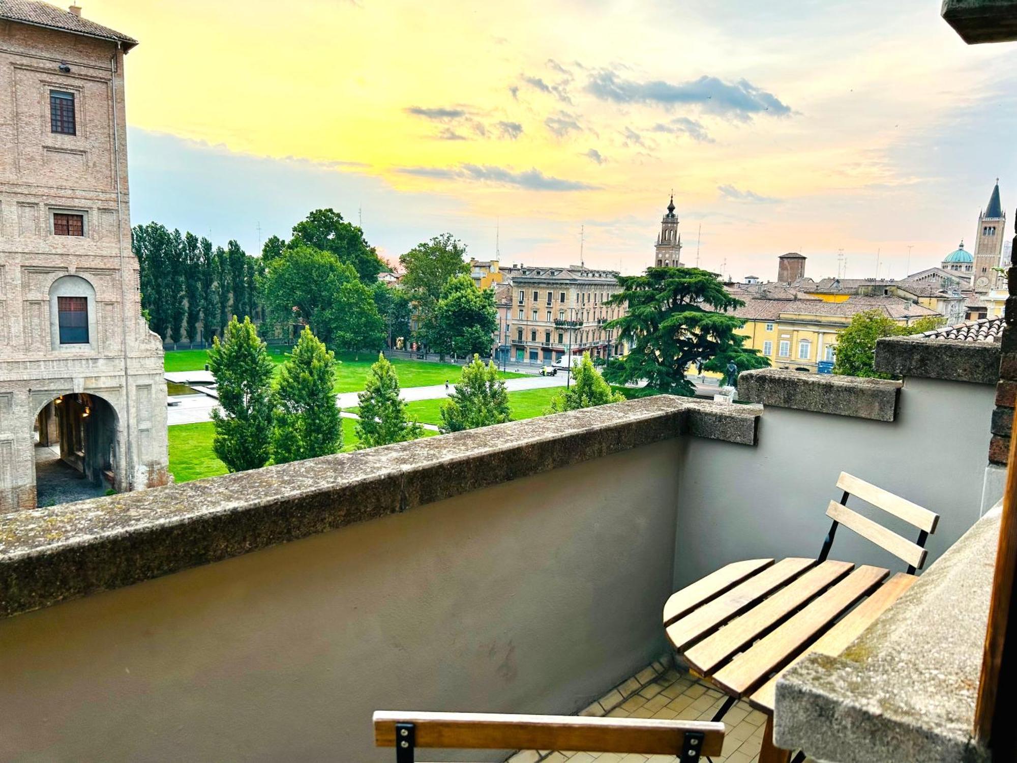 Pilotta'S Balcony Appartement Parma Buitenkant foto